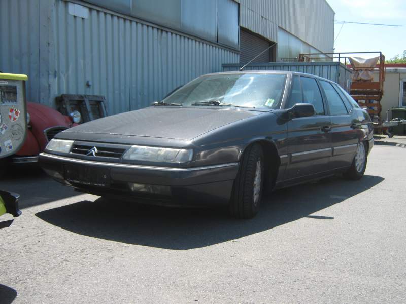 Biete XM V6 24V Exclusive; Vollausstattung, Leder, Tempomat, AHK, TÜV 4-2014