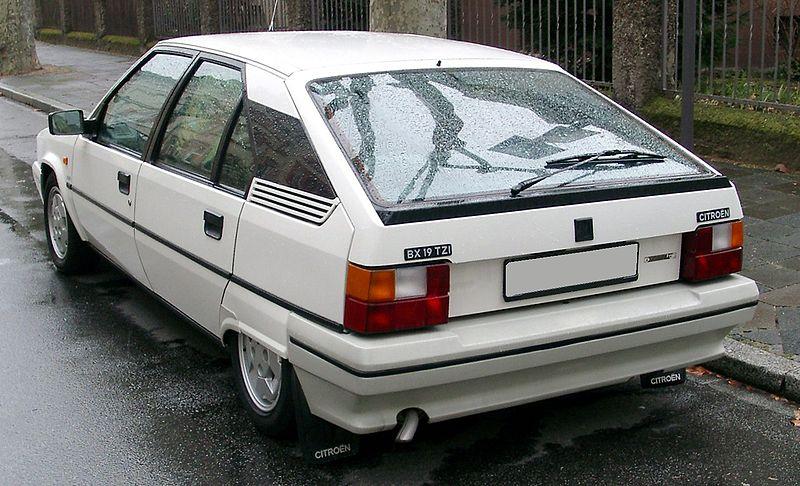 800px-Citroen_BX_rear_20080220.jpg