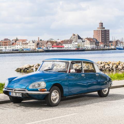 medium.citroen-ds-2249.jpg.52ad1eccde1ee