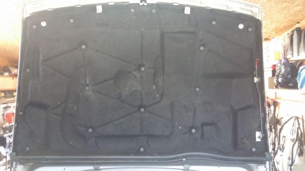 58dc02fe7d55e_X1_RFV_Motorhaubendmmmatte_III.jpg.62eae0198a59f9927109602f24ba117f.jpg
