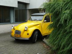 Gelber 2CV.jpg