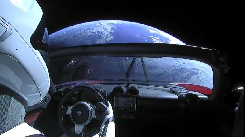 large.starman2.JPG.19f1e6db2fd3fa5e3e13508c2beb8fa2.JPG