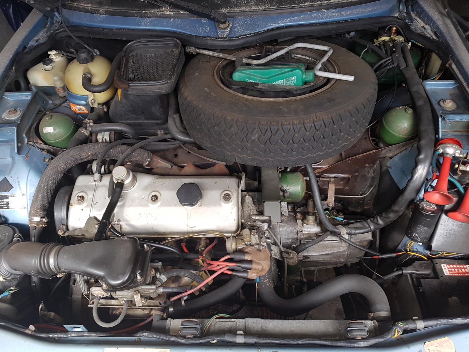 Motorraum I 300418.jpg