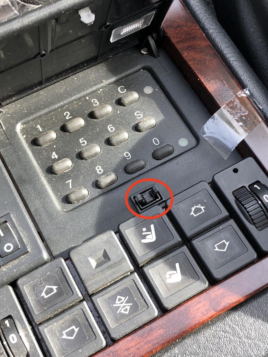 X1 Tastatur Wegfahrsperre deaktivieren - BX, XM, Xantia - André Citroën Club