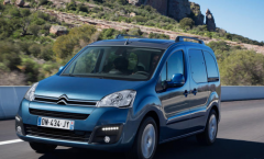 Screenshot_2018-11-18 berlingo 2 - Google-Suche.png