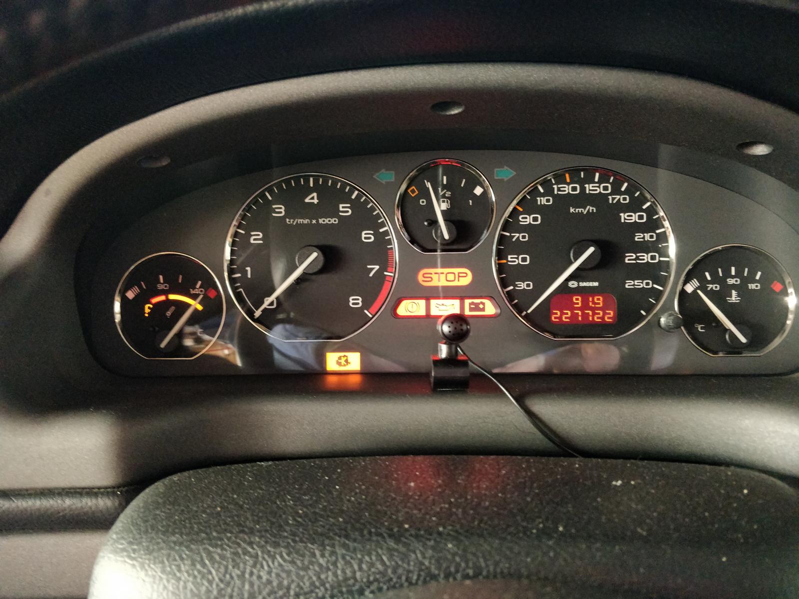 Cockpit.jpg.40a741254ca6058ca94f9a4539f59d73.jpg