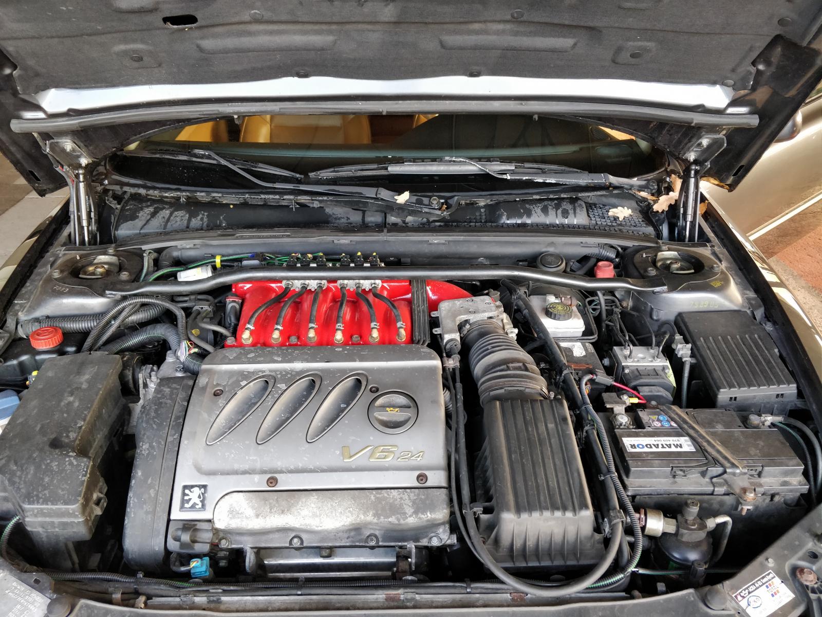 Motorraum.jpg.26e3da5d7f29686f4cecb1c4b3f8d8ba.jpg
