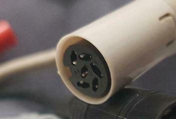 262084924_XMLFBDIN-Stecker.JPG.46d5e4c858ea2b8ed851a9a4de24ea94.JPG
