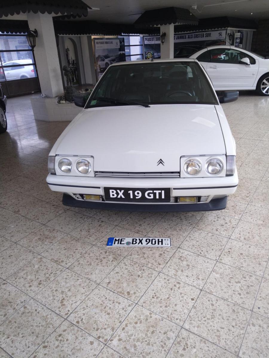 Biete weißen Citroen BX 19 GTi