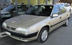 Xantia X1 24500km 9800 CHF (12).jpg