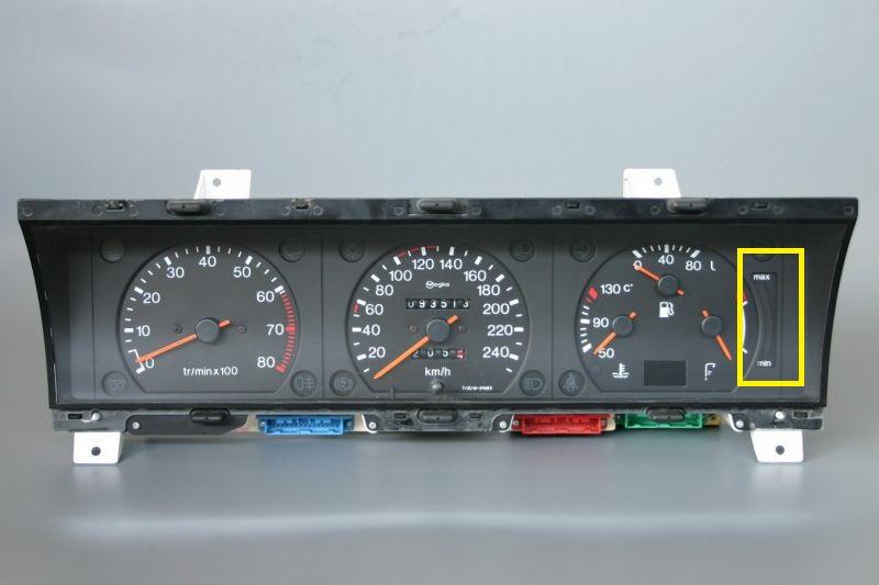 Kombinstrument.jpg.e7c1c95156badba658d914076ebfa1ea.jpg