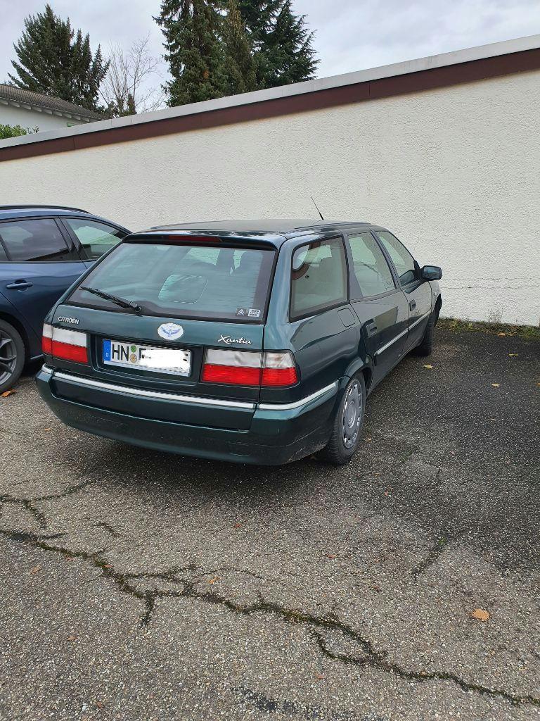 Xantia_Break_in_Talheim.jpg.55d46f8658b0dc75b08f9e065d51a42d.jpg