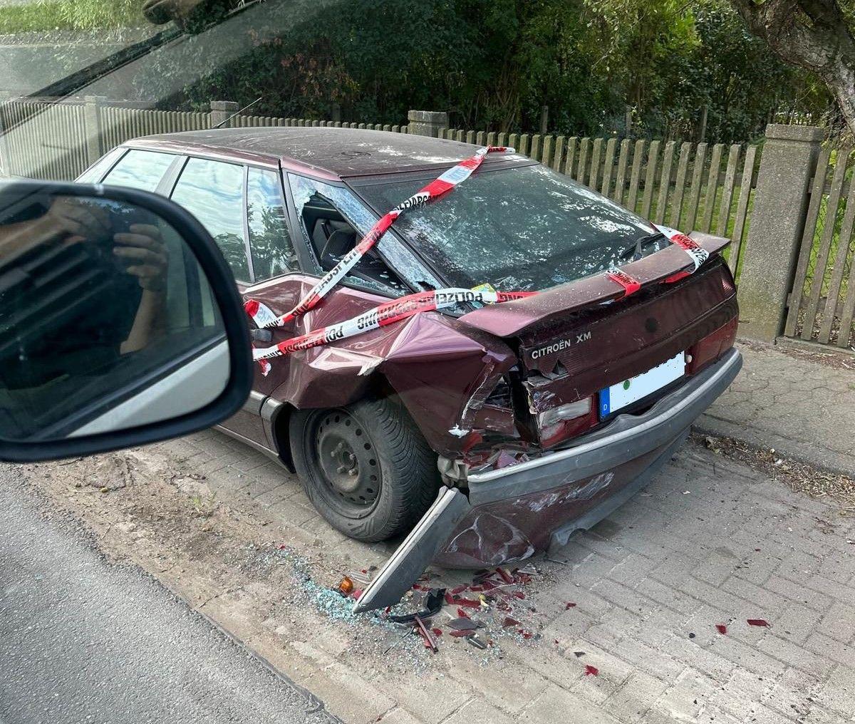 Unfall-SchadenXMRPS.jpg.f8cc78054543843d172cd2f805d7061d.jpg