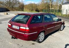 Xantia Break V6 dunkelrot F Bild 2.jpg