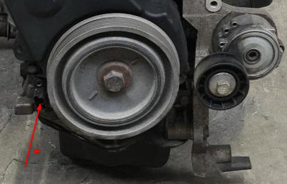 large.Motor2.2HDirechtscloseup.jpg.9852e2d1d9882b7b92bdf1c48295cf1a.jpg