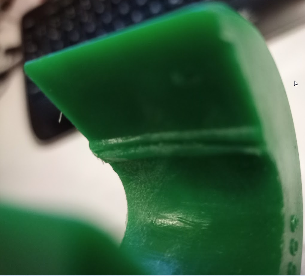 image.png.77f0571dff137a915914f8810d2de2c3.png