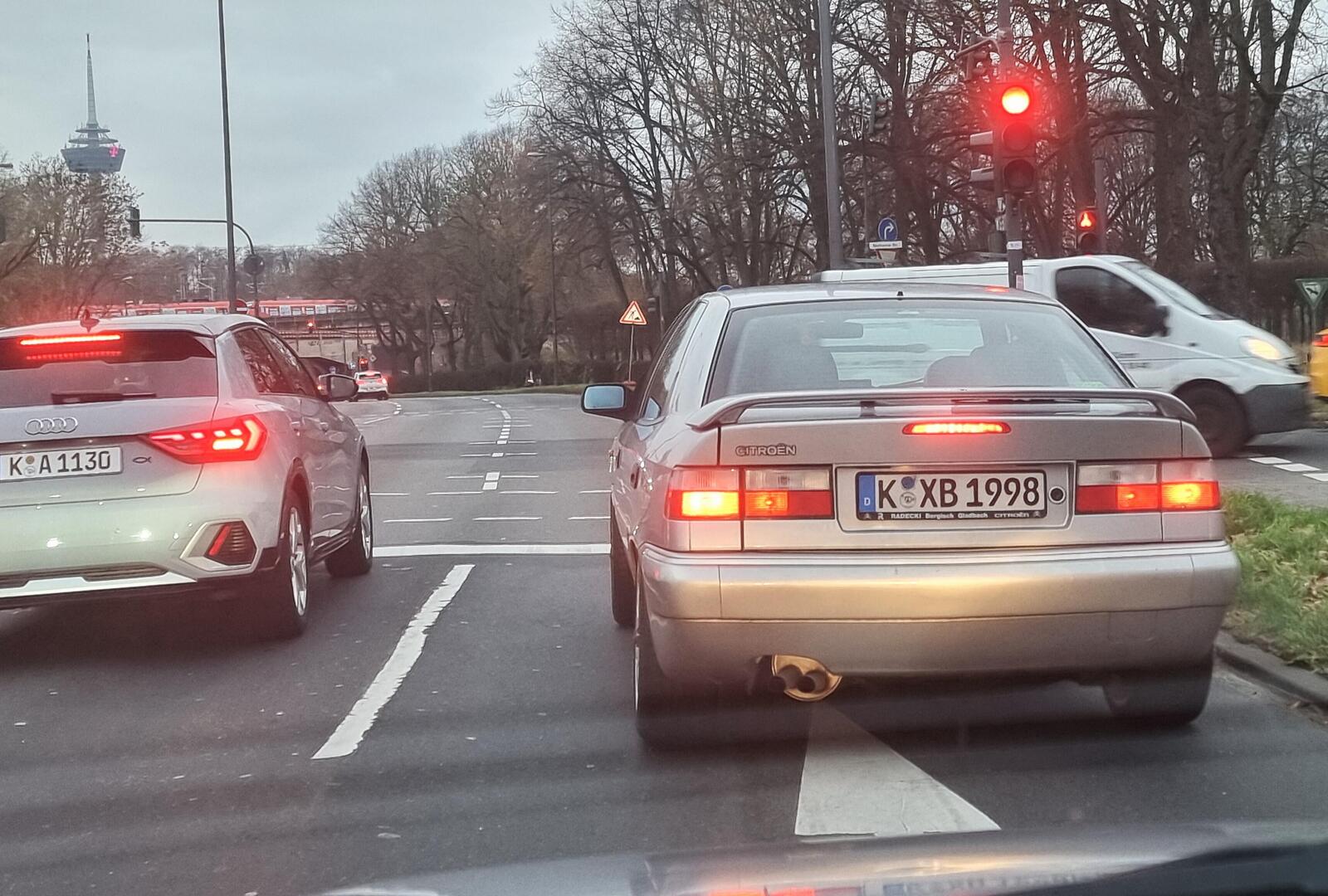 large.XantiaV6am3_12.25InnereKanalstr.KlnEhrenfeld.1.jpg.f30f2a18b5ffae47a5d1b00f92d45f59.jpg
