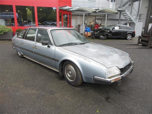 tempCar_40117117.jpg.e1f0a1c2a8015bb60273474ed91350f1.jpg