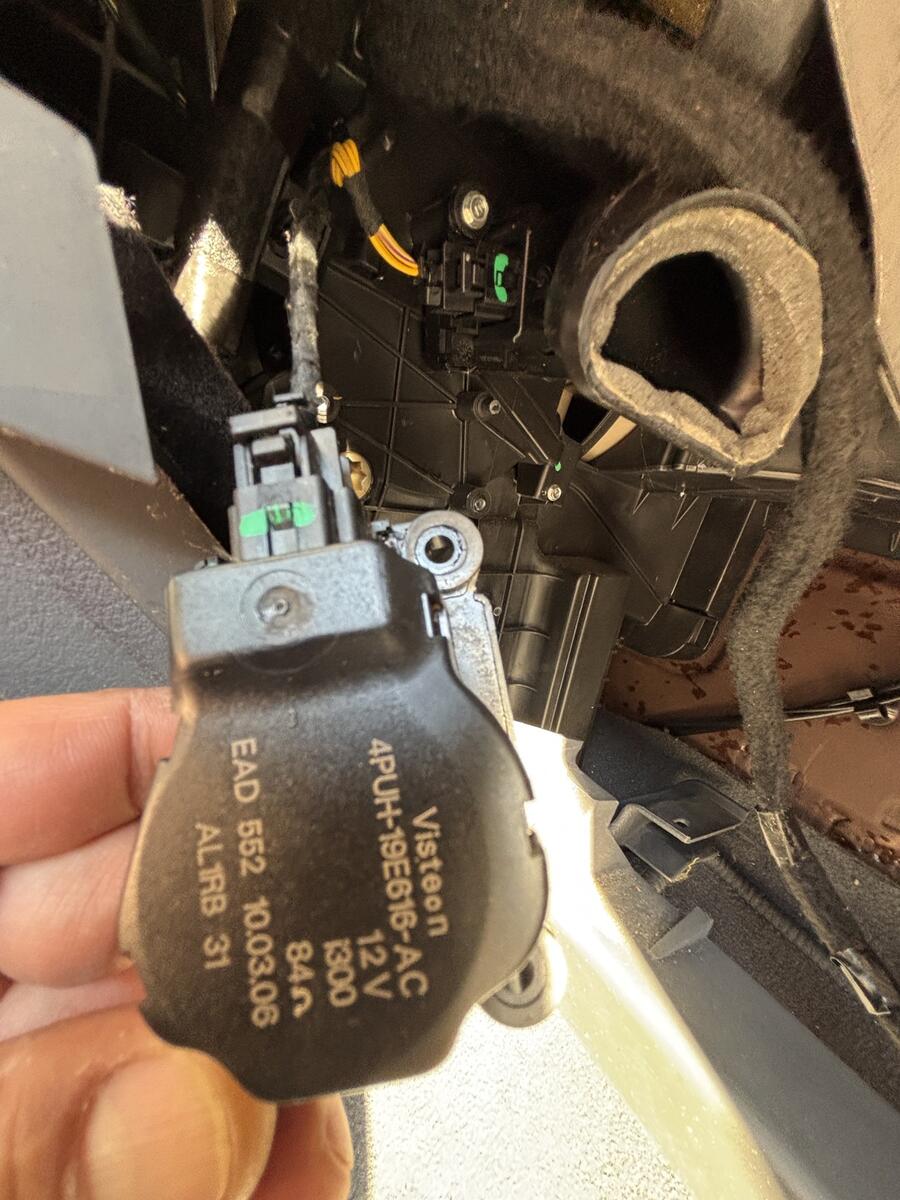 Stellmotor 2.JPG