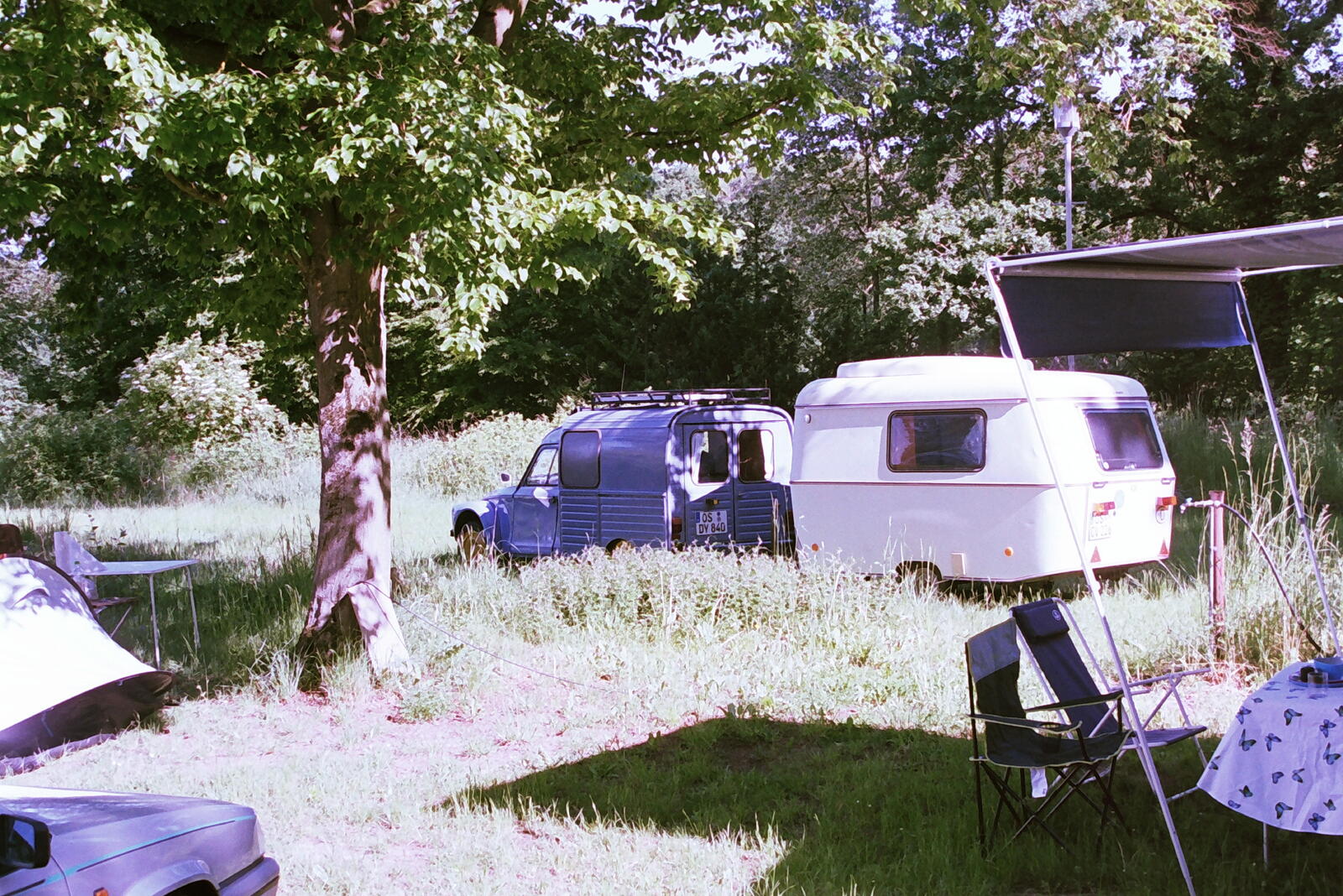 1984 Acadiane mit Eriba.JPG
